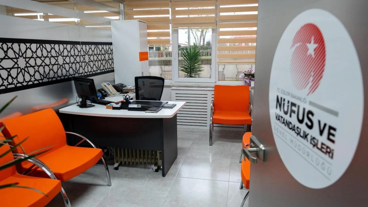 YKS adaylarına kimlik kolaylığı: Nüfus müdürlükleri hafta sonu açık olacak