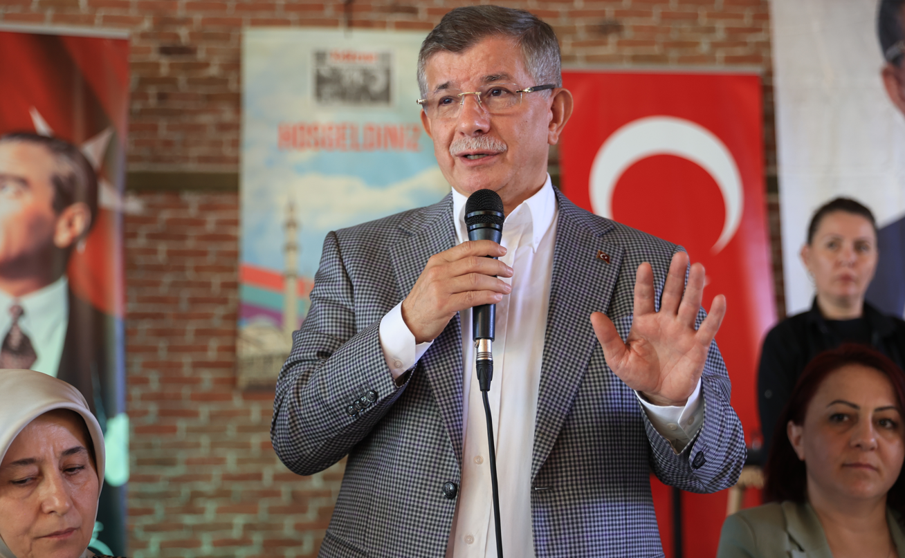 Davutoğlu'ndan kritik İsrail- İran savaşı uyarısı: Büyük savaşı tetikleyebilir