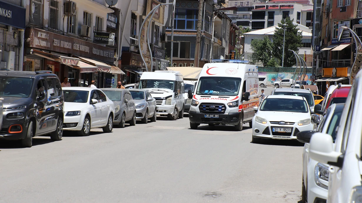 Irak sınırında kaza: 8 asker yaralandı