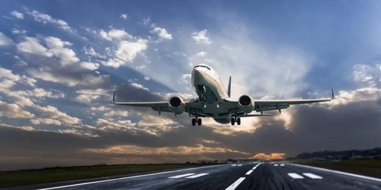 İran ve Irak’ta 11 Türk uçağı mahsur kaldı: Hava sahası kapandı