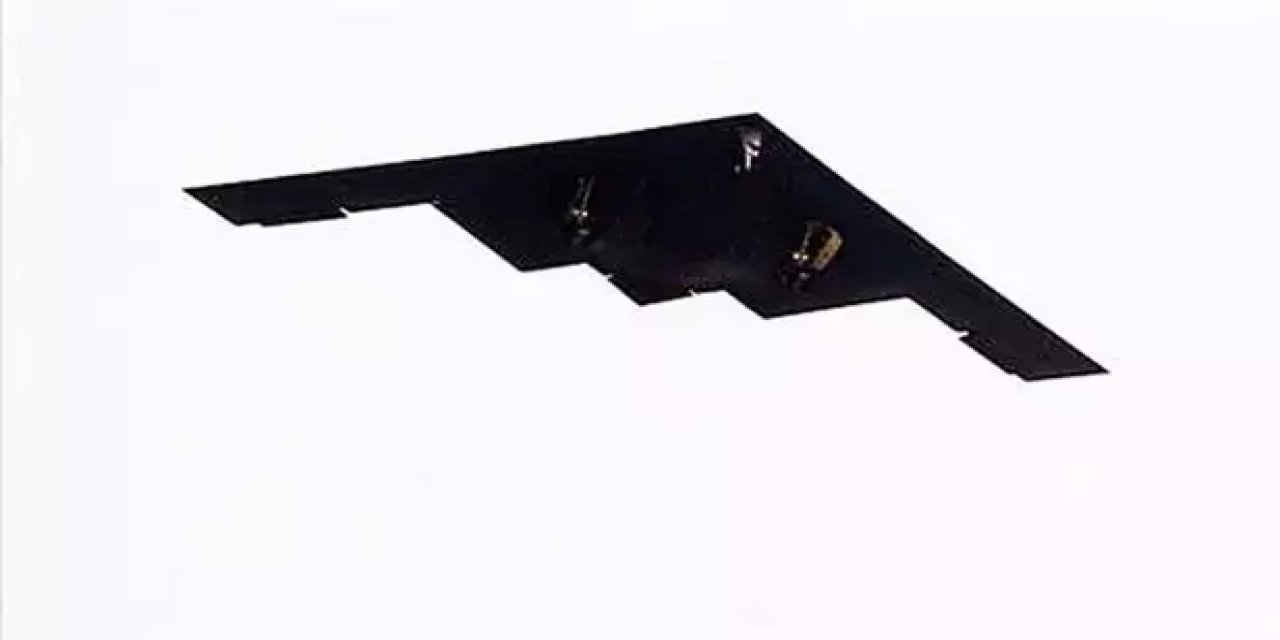 ABD’nin İran saldırısındaki gizli silahı: B-2 hayalet uçakları ve sığınak delici bombalar