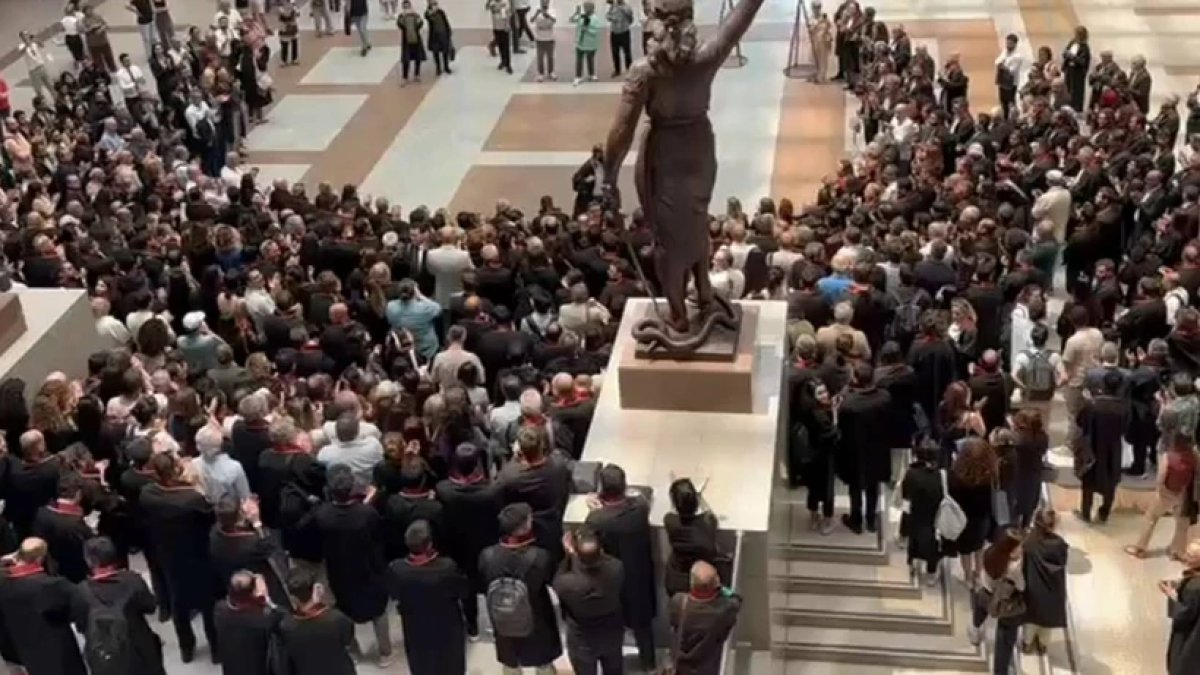 Çağlayan Adliyesi’nde gerginlik! Avukatlara polis engeli
