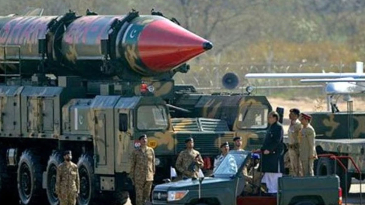 Pakistan'dan ABD'yi vurabilecek nükleer füze hamlesi