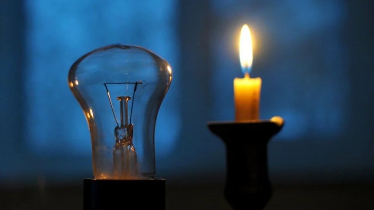 İstanbul’da 21 ilçede elektrik kesintisi yaşanacak: BEDAŞ ve AYEDAŞ’tan uyarı