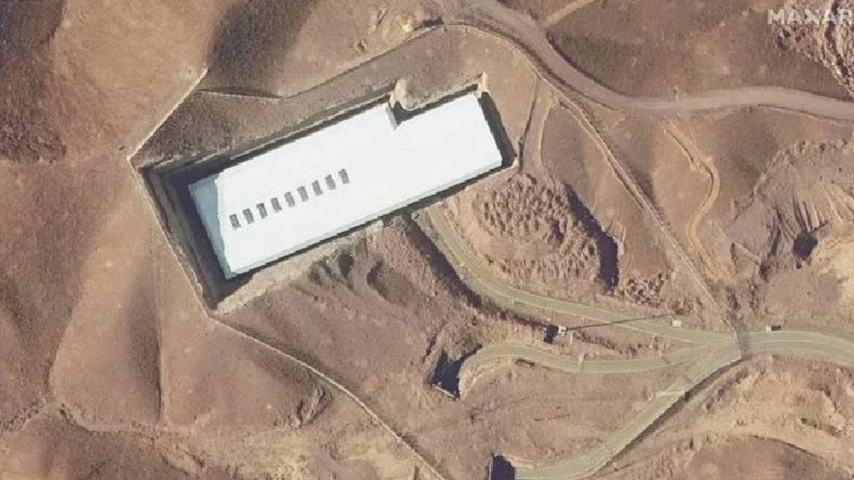 Tahran’dan giriş yasağı: AEK Başkanı İran’a alınmadı