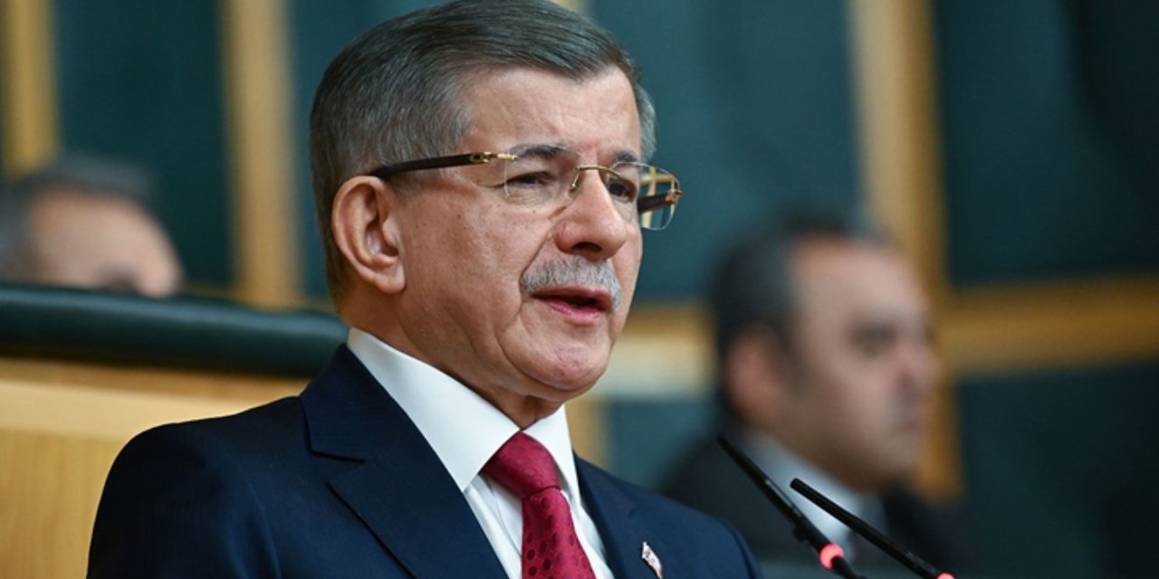 Gelecek Partisi'nden yapay zeka ile hazırlanan Davutoğlu videolarına tepki: Dolandırıcılık suçu!