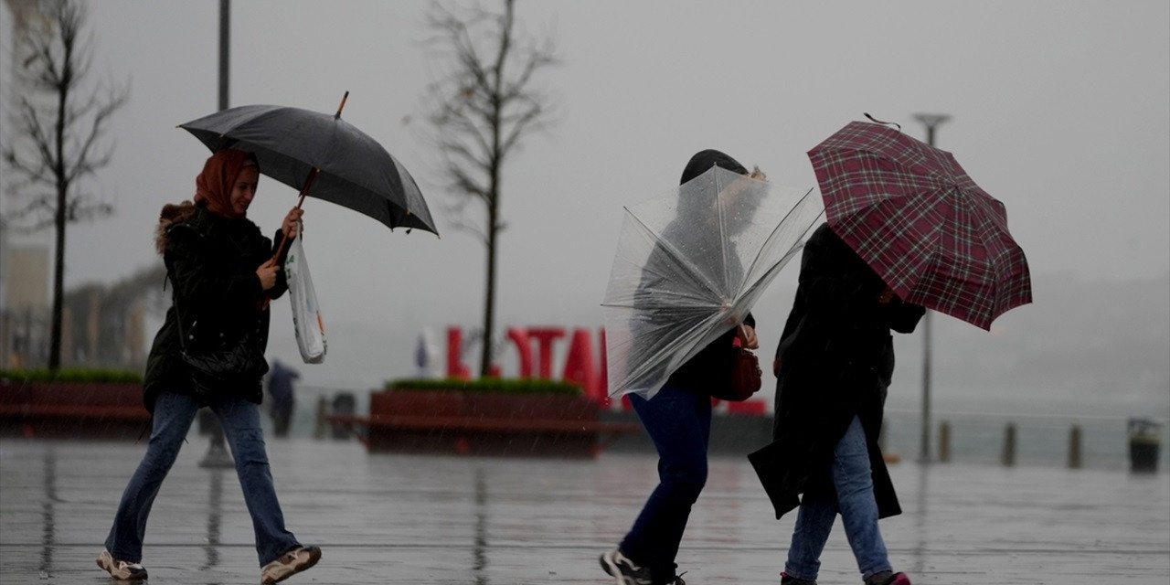 Marmara'ya fırtına uyarısı: Dışarı çıkacaklar dikkat