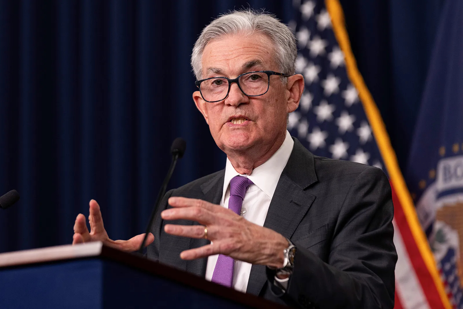 Fed Başkanı Powell: Faiz indirimi için daha fazla veri bekliyoruz