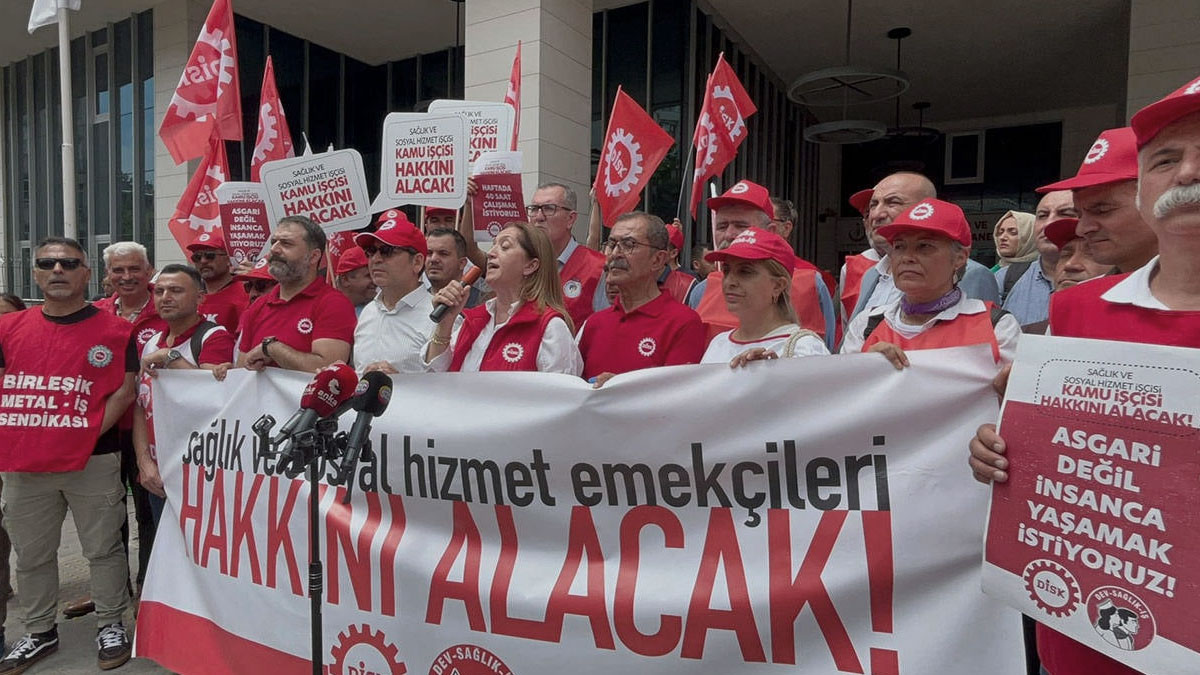 Sağlıkta adalet talebi: Beyaz önlükler Ankara yolu’nda