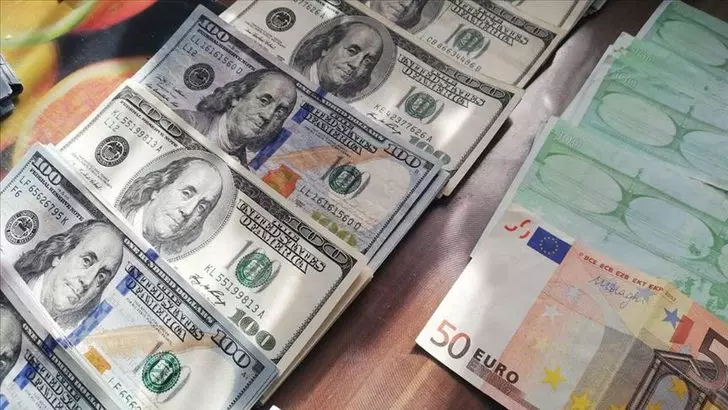 Borcu olan elini sıkı tutsun! Euro ve dolar bugün kaç TL? 28 Ağustos euro ve dolar kurları