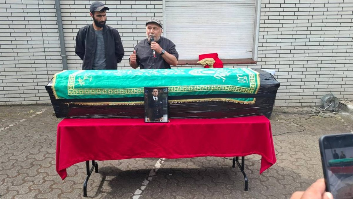 Muhammed Yakut Duisburg'ta cenaze töreni düzenlendi
