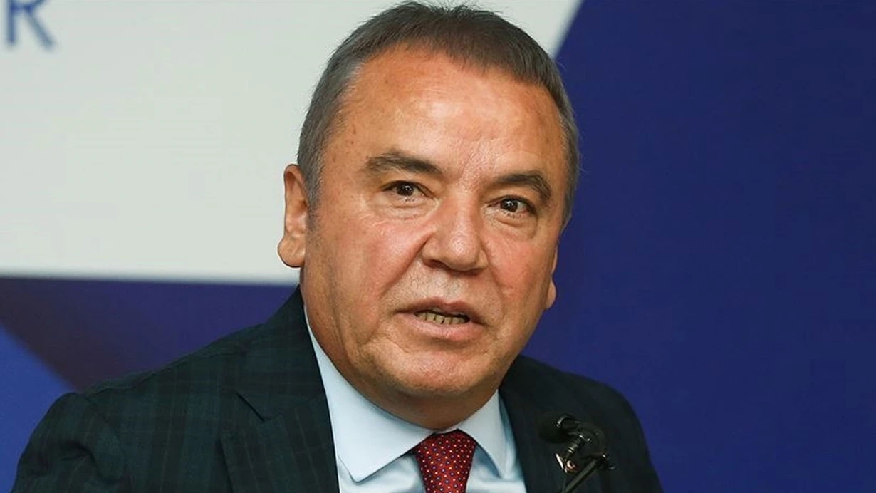 Antalya Büyükşehir Belediye Başkanı Muhittin Böcek tutuklandı!