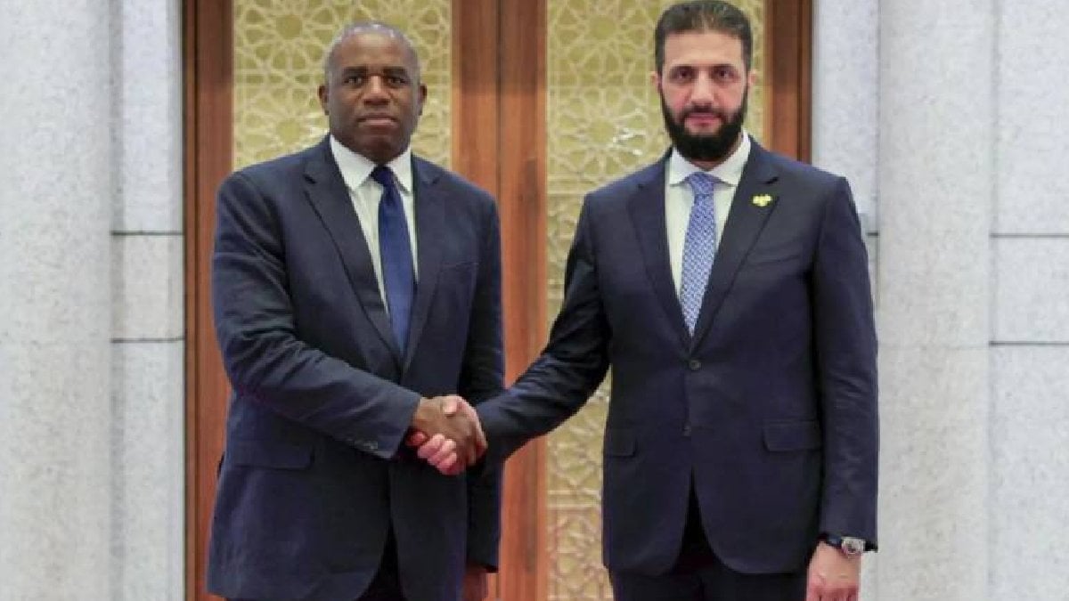 14 yıl sonra bir ilk: Britanya'dan Suriye'ye tarihi ziyaret