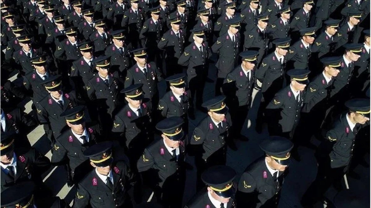 Jandarma 548 subay ve astsubay adayı alacak