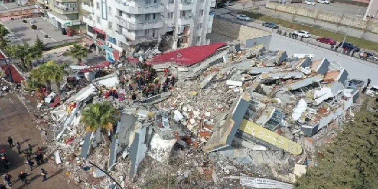 Ezgi Apartmanı davasında yeni gelişme! Depremde 35 kişi hayatını kaybetmişti
