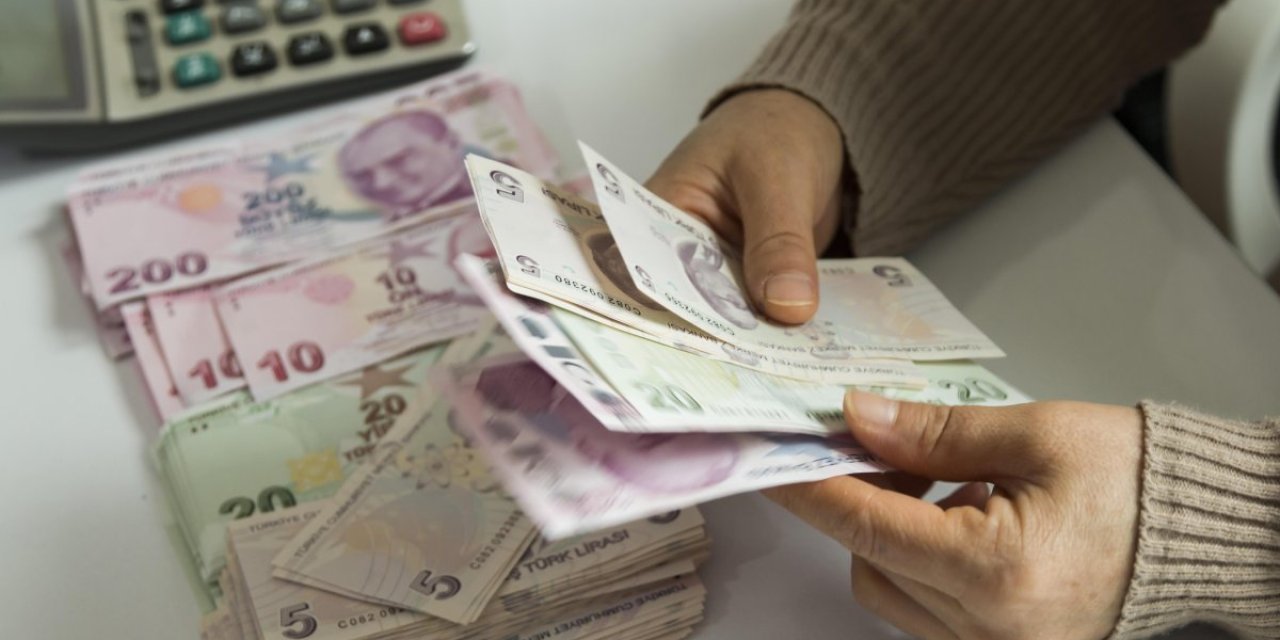 Borç batağında alarm zilleri: Yasal takibe düşen kişi sayısı 1 milyonu aştı