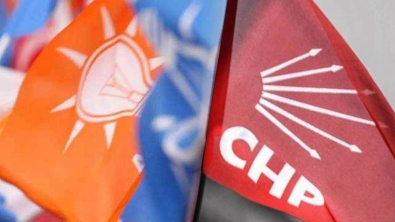 AK Parti mi CHP mi? Zirvedeki parti fark attı