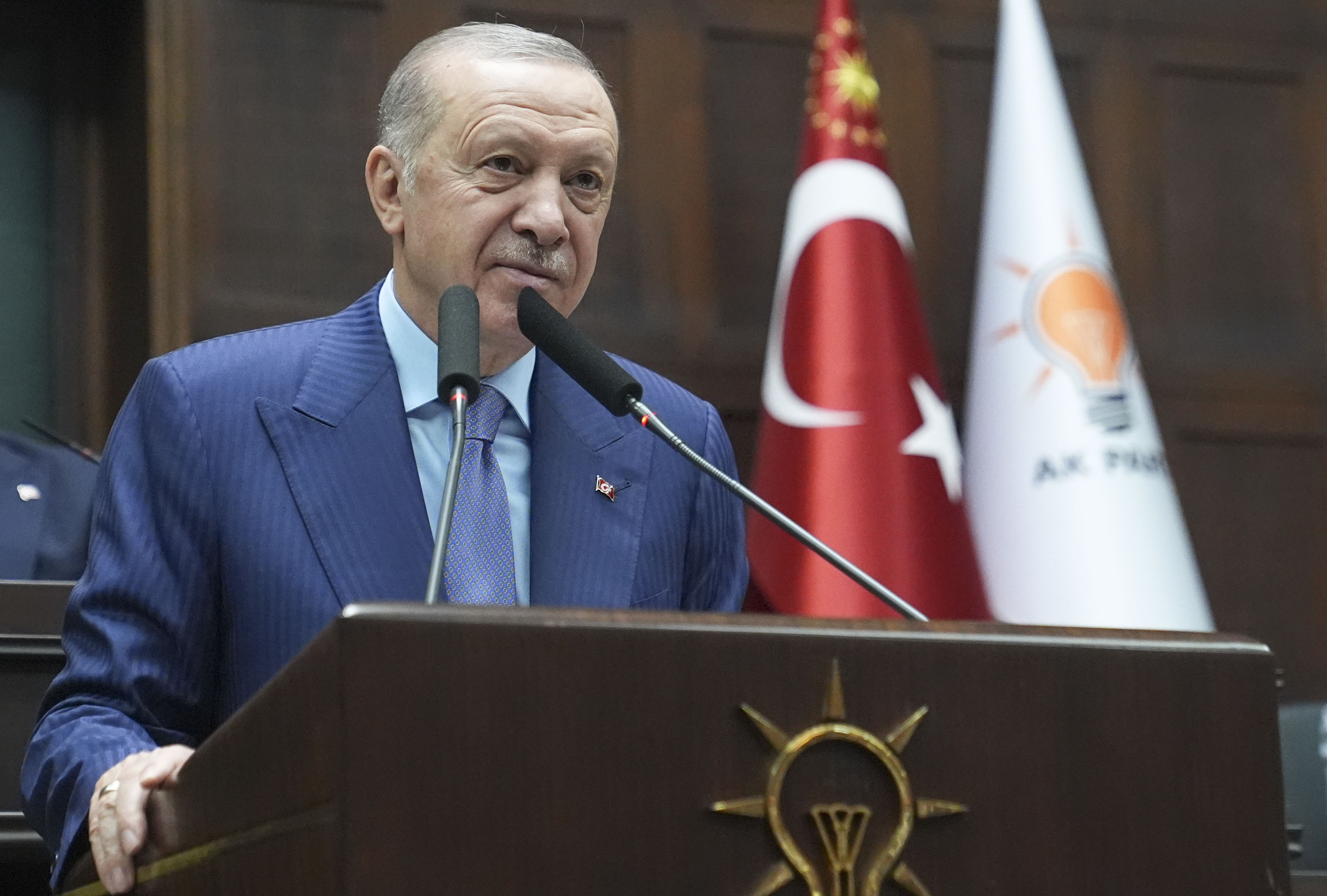 Özgür Özel'in TRT çağrısına Erdoğan'dan flaş yanıt: Yeşil ışık yaktı