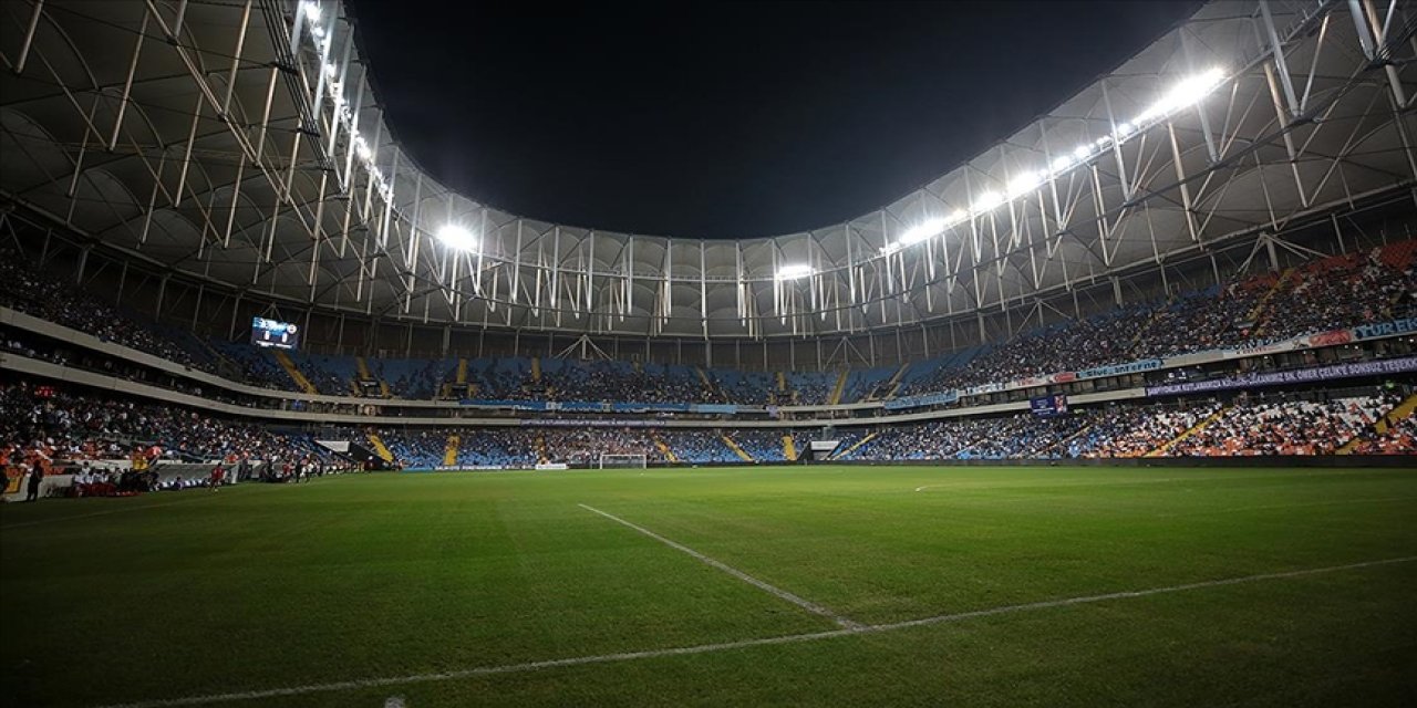Süper Lig ve 1. Lig'de yeni dönem: Stadyuma girişlerde kimlik kartı zorunluluğu