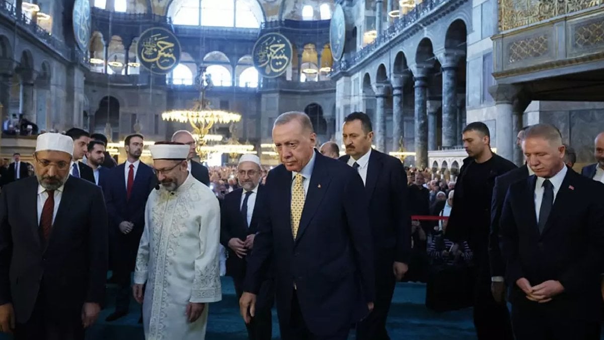 Erdoğan’dan Ayasofya paylaşımı: Ebediyen özgür kalacak