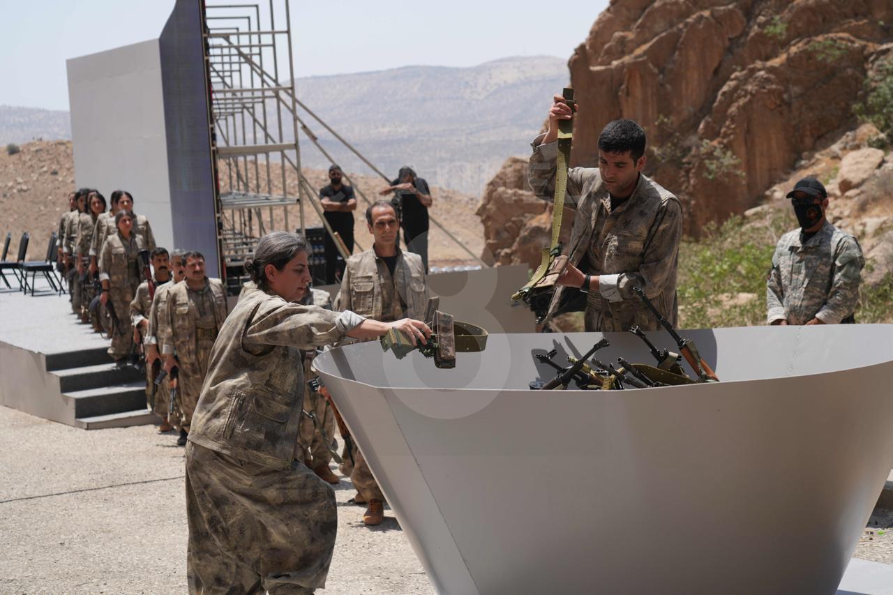 PKK 47 yılın ardından silah bıraktı: Dış basın süreci nasıl izliyor?