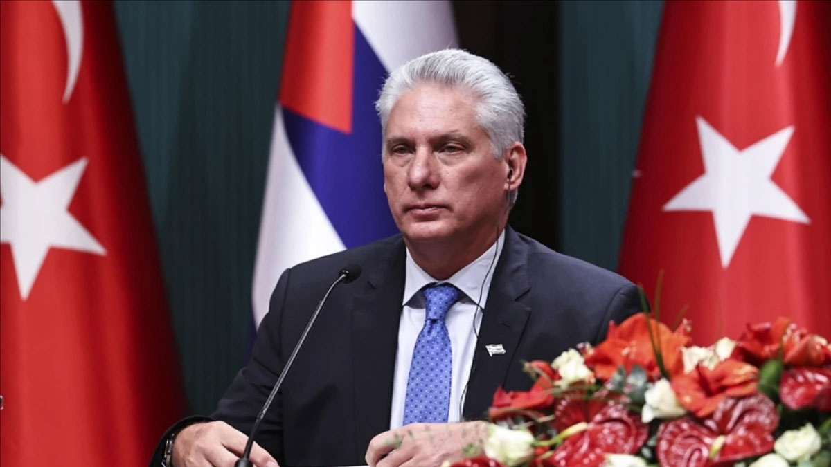 ABD'den Küba liderine yaptırım
