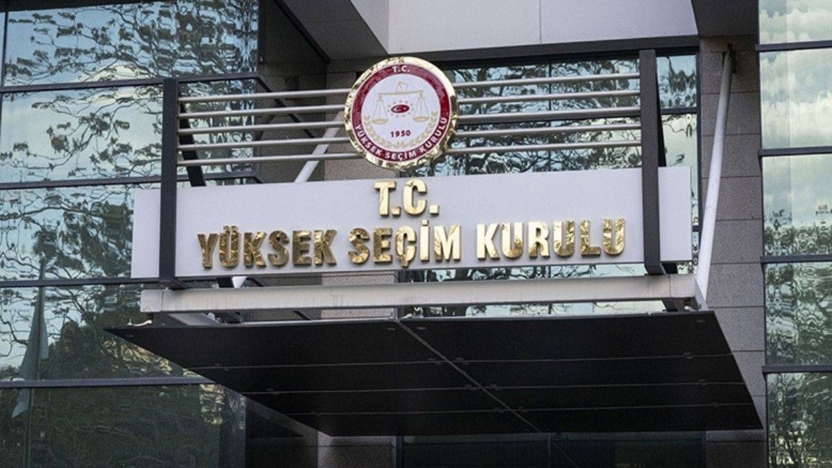 Manavgat Belediyesi meclis üyeliğinde 'istifa' tartışması: YSK'den açıklama geldi