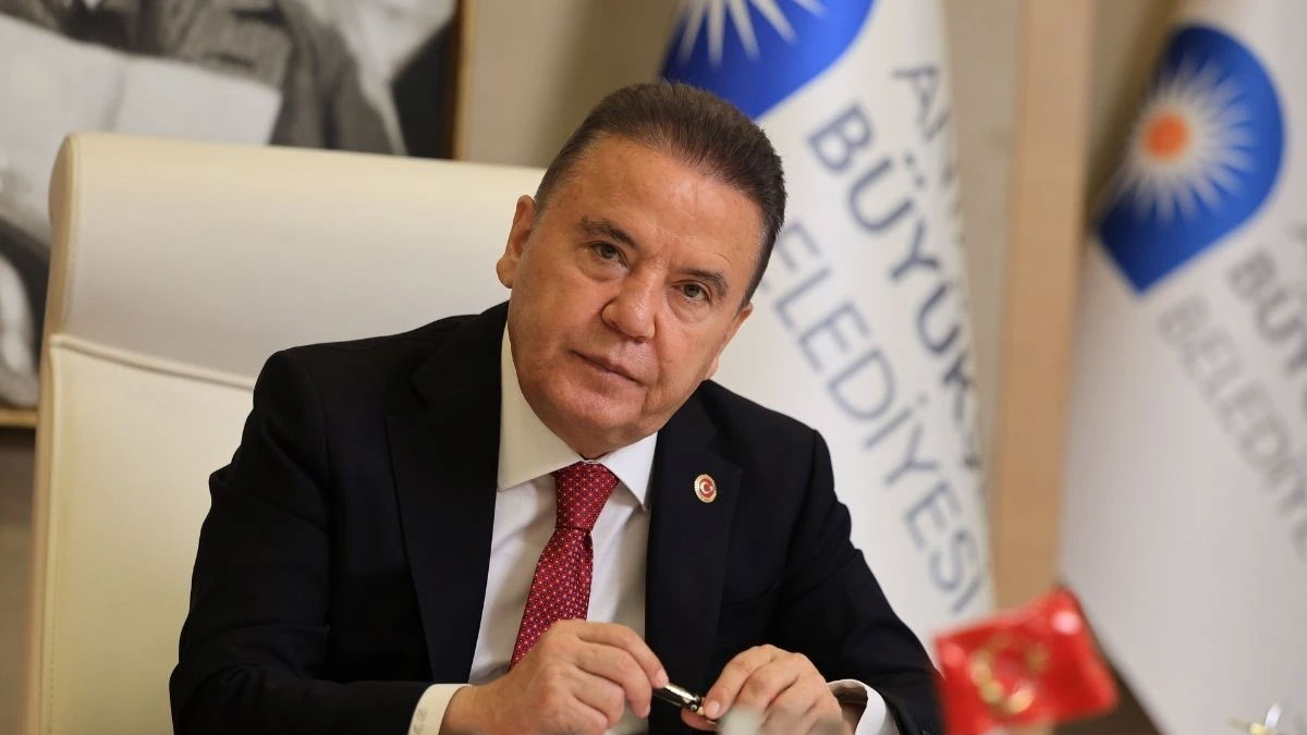 Tutuklu Muhittin Böcek hastaneye kaldırıldı