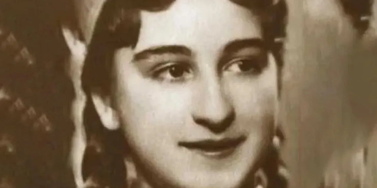 Yeşilçam'ın en güzellerinden... Bu ünlüyü tanıdınız mı?