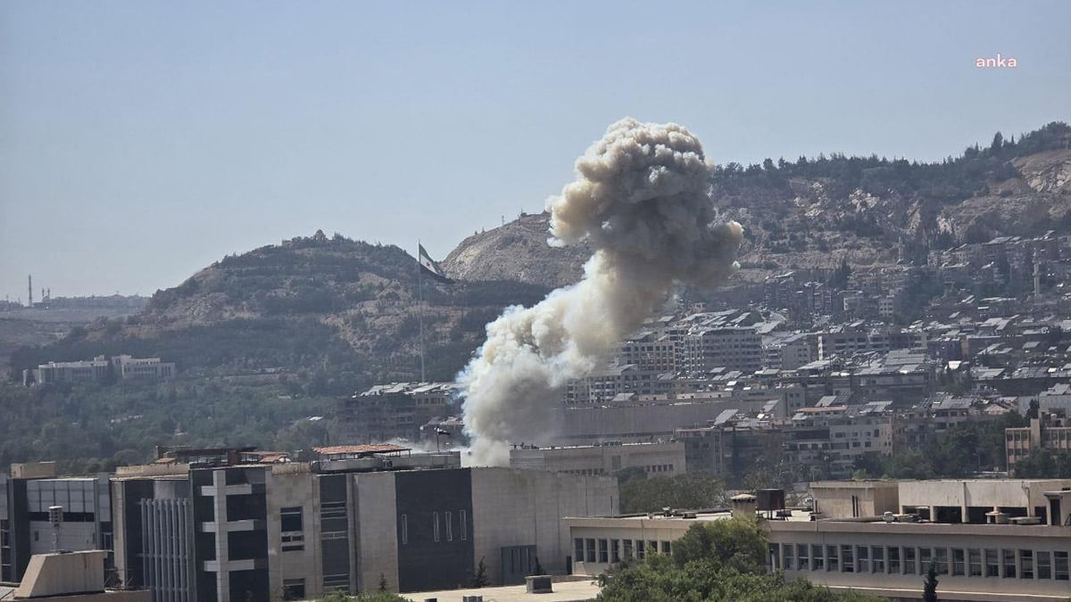 Fransa: Suriye'de çatışmalar derhal durdurulmalı