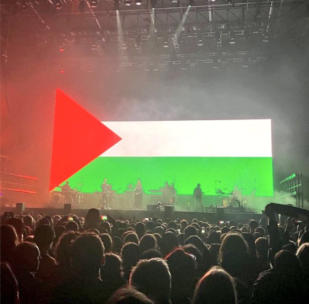 Massive Attack'tan Gazze için sanatçı ittifakı: Sizi susturmalarına izin vermeyin