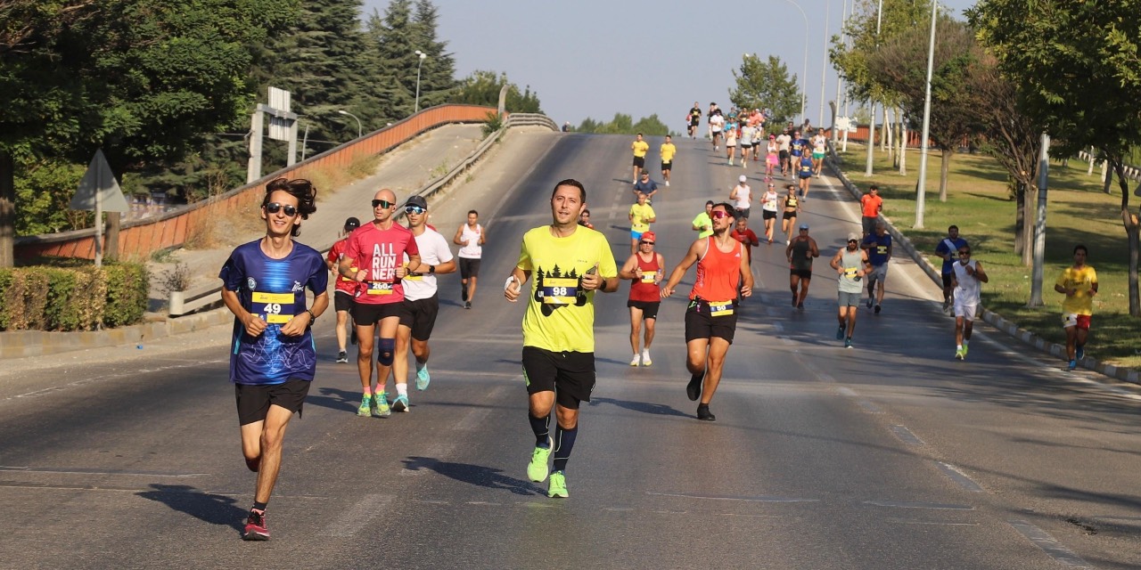 Eskişehir yarı maratonu ve spor festivali için geri sayım başladı