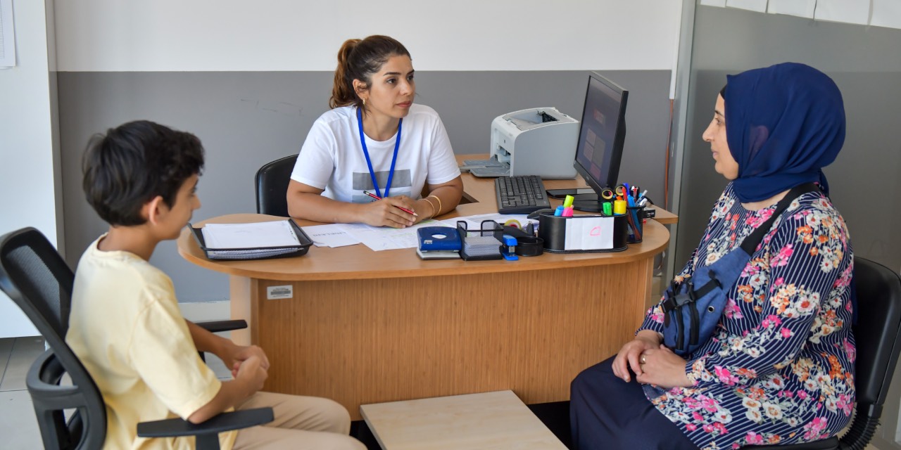 Esenyurt Belediyesi’nden öğrencilere LGS tercih desteği