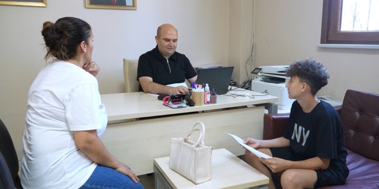 Gaziosmanpaşa Belediyesi’nden LGS tercih döneminde danışmanlık desteği