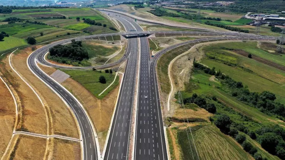 2,5 saatlik yol 36 dakikaya düşecek: Bakan Uraloğlu duyurdu