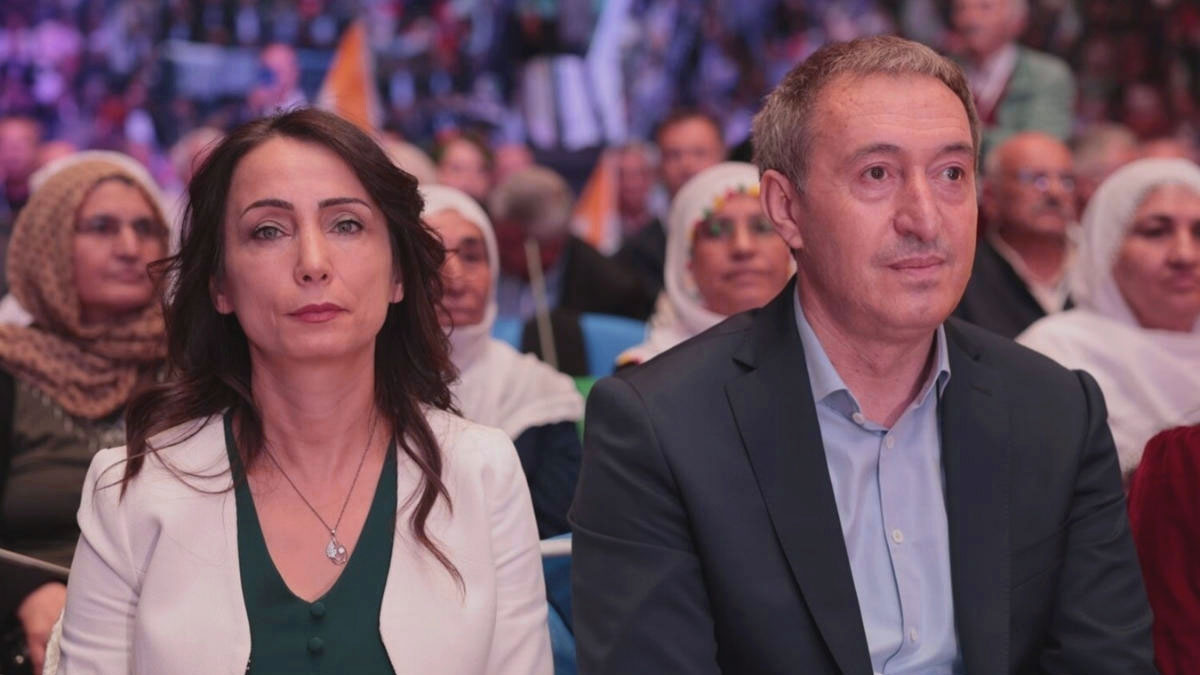 DEM Parti'den 'komisyon' açıklaması: "Sürecin zamana yayılmaya değil, demokratik adımlara ihtiyacı var"