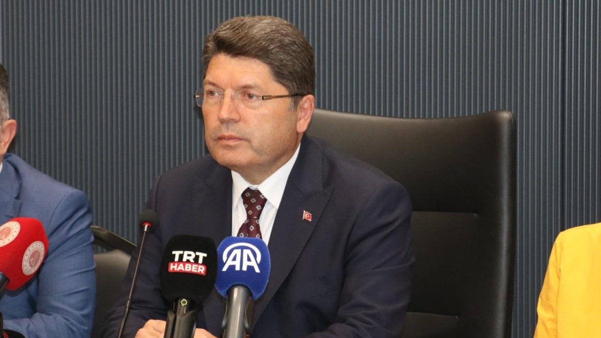 Bakan Tunç: Savunmanın yeri mahkemelerdir, sokaklar değil