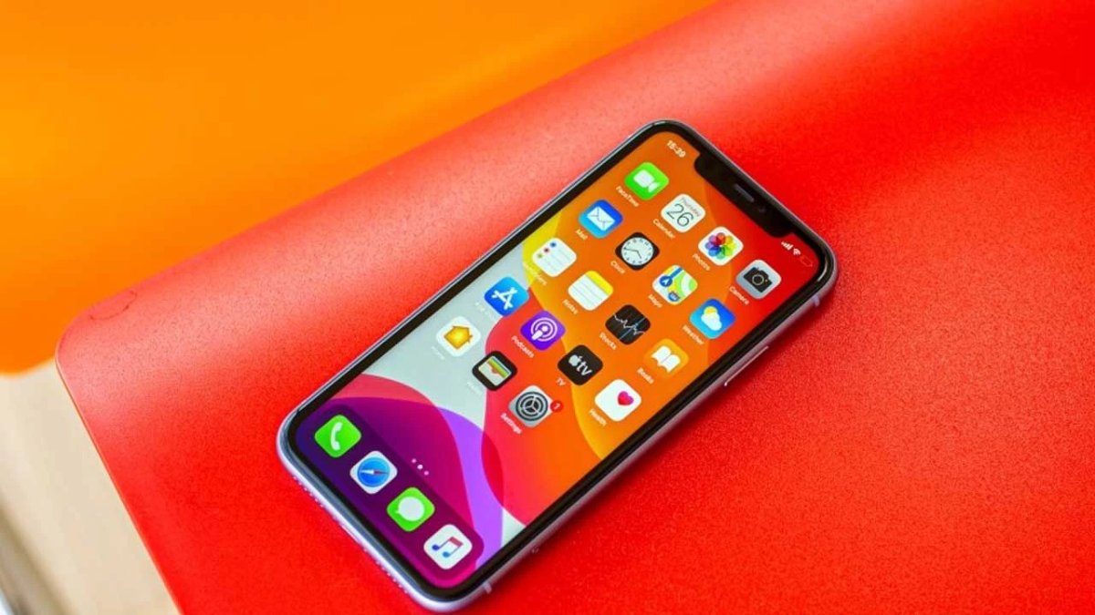 Apple’dan iPhone 11’e sürpriz iOS 26 beta güncellemesi