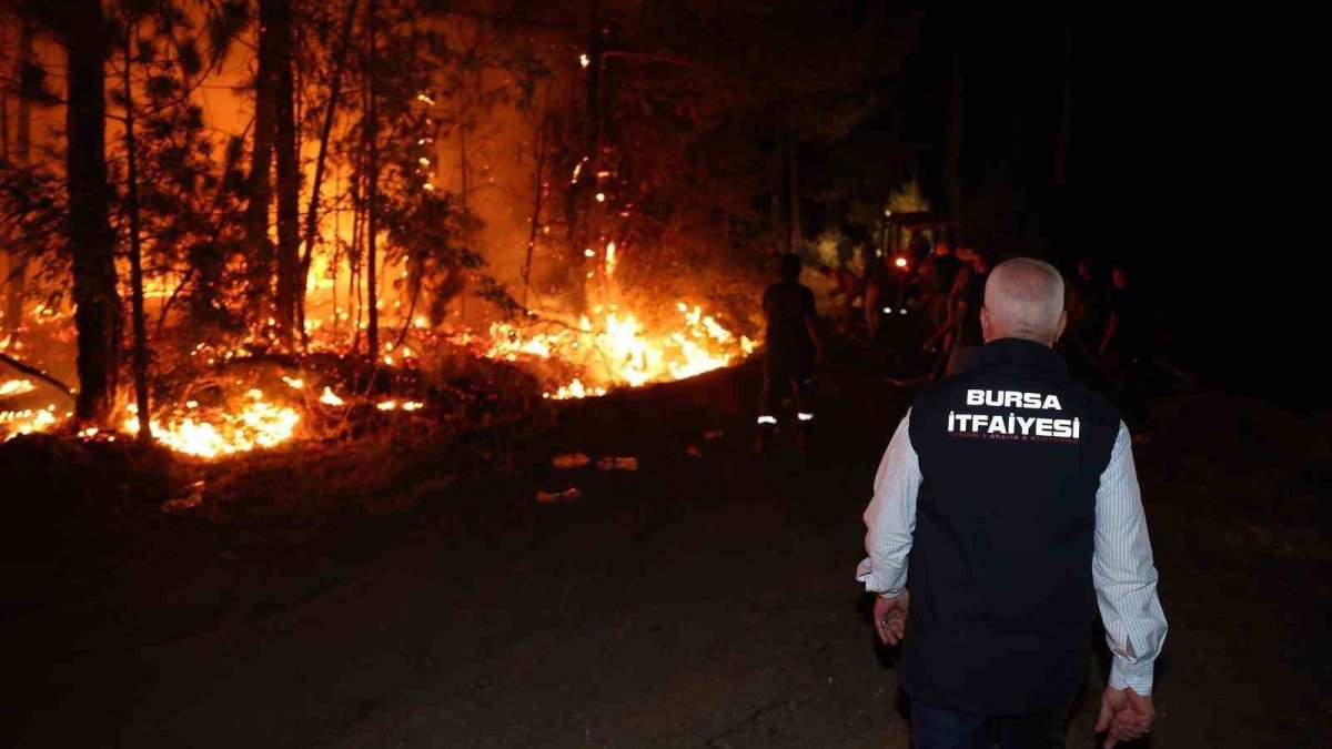 Başkan Bozbey açıkladı: 03 plakalı araçtaki 2 şüpheli gözaltına alındı