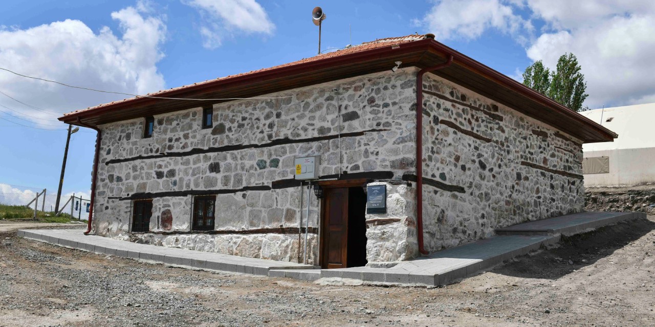 Kalecik Yalım Camisi’nin restorasyon çalışmaları tamamlandı