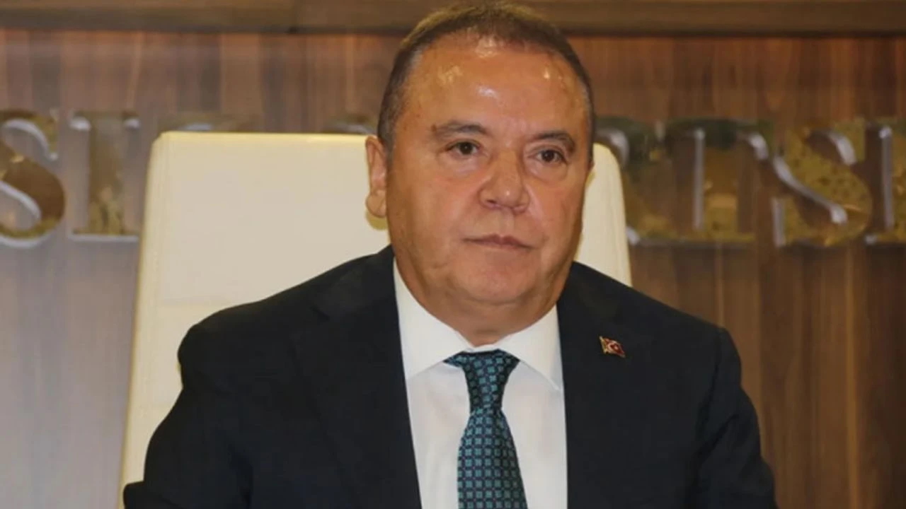 Tutuklu Başkan Muhittin Böcek’ten sahil ihalesi tepkisi: “Mesnetsiz iddialar ortaya atılıyor”
