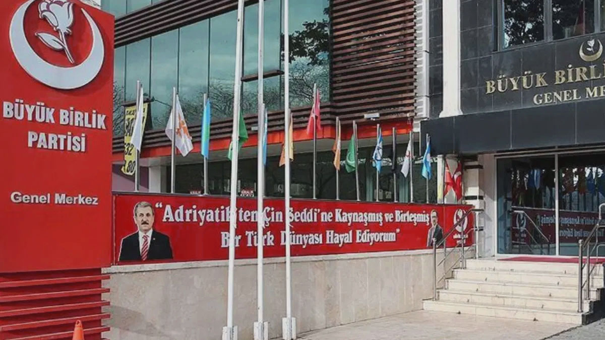 BBP'li il başkanı görevden alındı