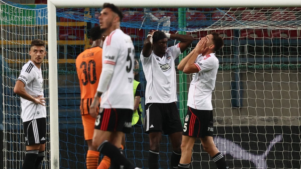 Beşiktaş Avrupa’ya veda etti: Rövanşta da Shakhtar’a diş geçiremedi