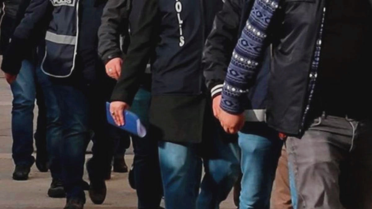 IŞİD'e yönelik 14 ildeki operasyonlarda 26 şüpheli yakalandı