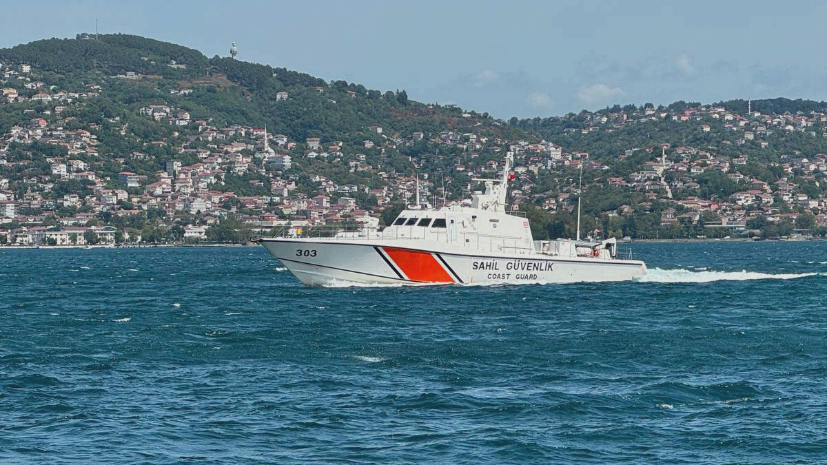 Tekne alabora oldu 1 kişi hayatını kaybetti