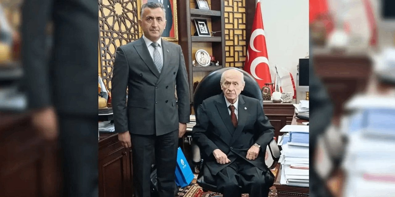 Rüyasında PKK kampında olduğunu gören MHP'li ismin sözleri gündem oldu: Bacaklarını kaybetmiş bir komutan beni iyi ağırladı