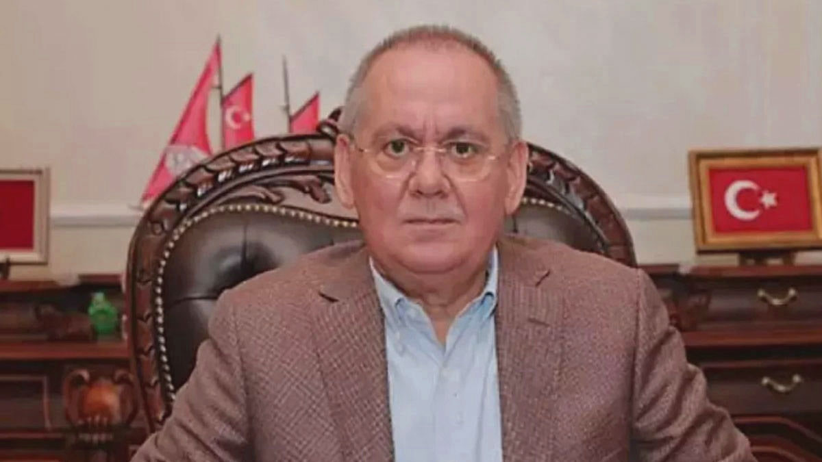 Eski Bayındırlık ve İskan Bakanı Mustafa Demir hayatını kaybetti