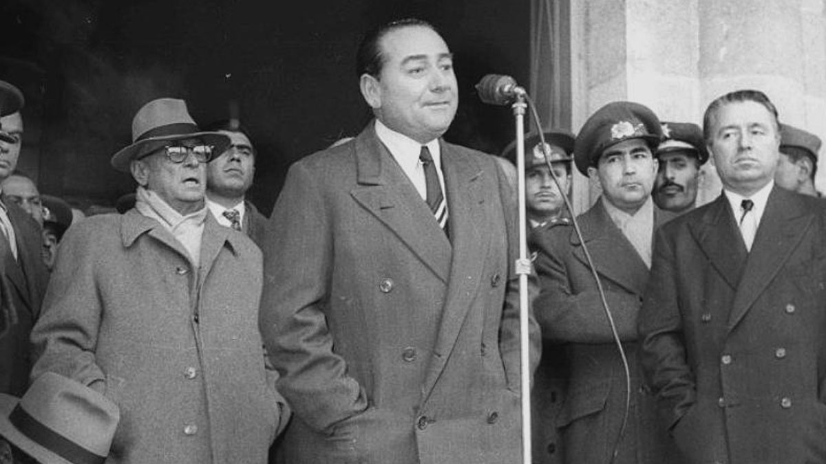"Ayşe Tatile Çıktı" filmi geliyor: Adnan Menderes’i canlandıracak isim belli oldu!