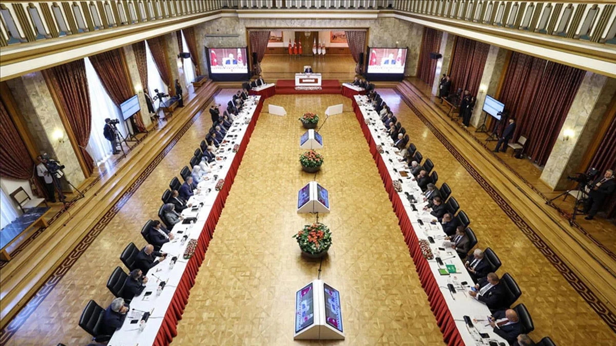 Milli Dayanışma Komisyonu’nda “tam kapalılık” ilkesi oy birliğiyle kabul edildi