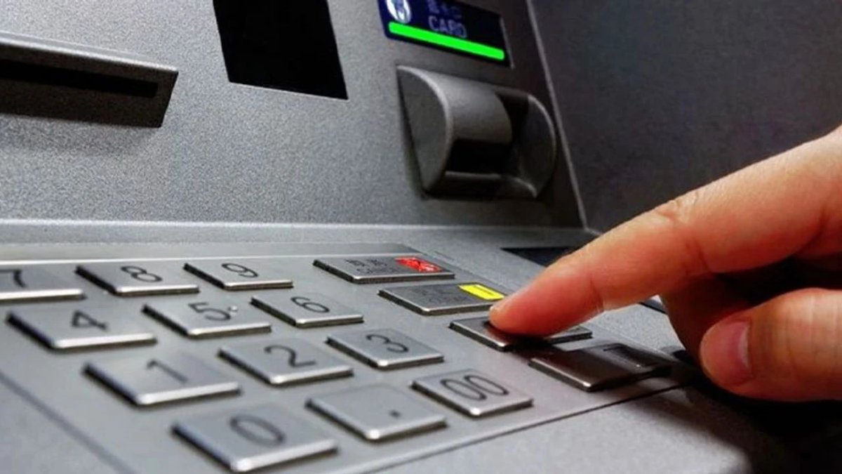 ATM’lerde limitler düşürüldü: Bu limitin üstünde para yatırmak isteyenler dikkat